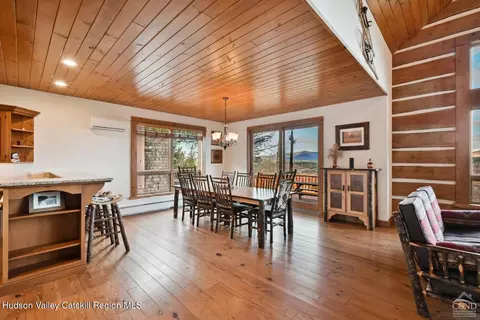 Dining - 22 The Loop, Windham, NY 12496 photo 4 of 4