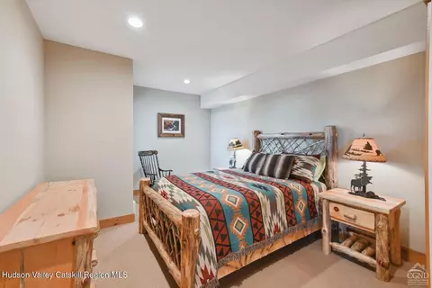 Bedroom - 22 The Loop, Windham, NY 12496 photo 3 of 10
