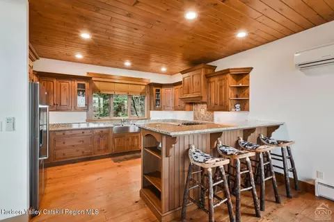 Kitchen - 22 The Loop, Windham, NY 12496 photo 1 of 3