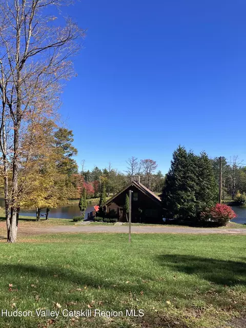 287 Game Farm Rd, Catskill, NY 12414