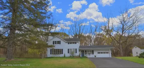 531 Old Post Rd, New Paltz, NY 12561