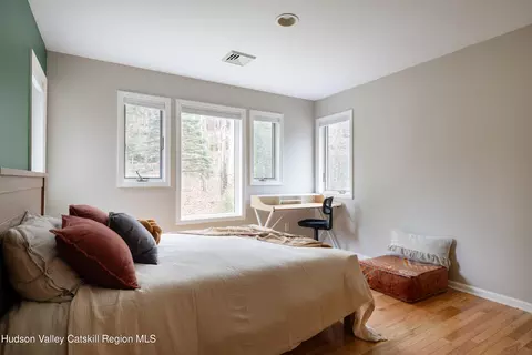 Bedroom - 51 Barnum Rd, Windham, NY 12496 photo 3 of 7