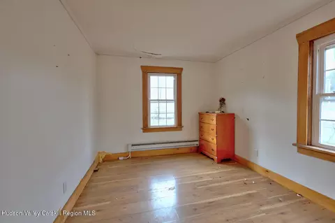 Bedroom - 7548 Route 32, Cairo, NY 12413 photo 1 of 4