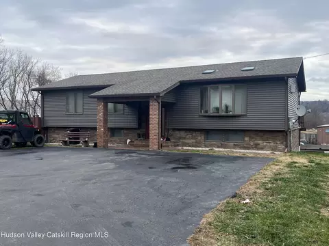 9254 Route 22, Hillsdale, NY 12529