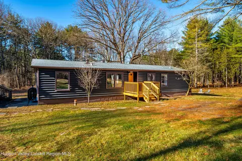 209 Circle Dr, Cairo, NY 12413 photo 6
