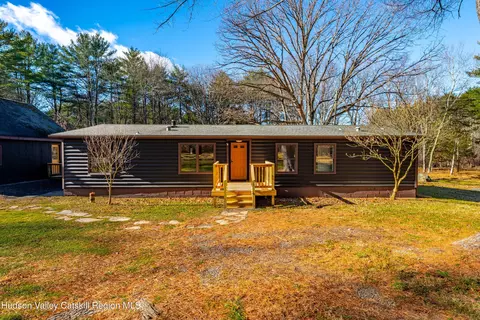 209 Circle Dr, Cairo, NY 12413 photo 7