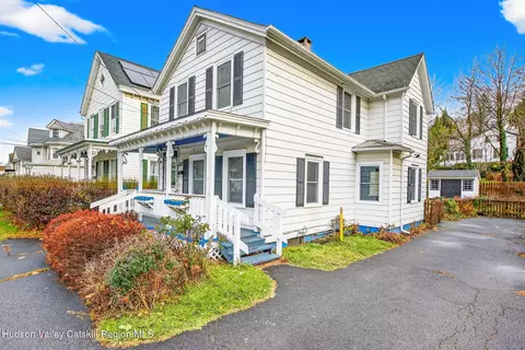 62 Foxhall Ave, Kingston, NY 12401