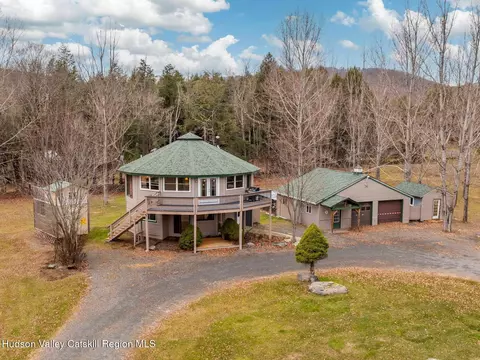215 Siam Rd, Windham, NY 12496