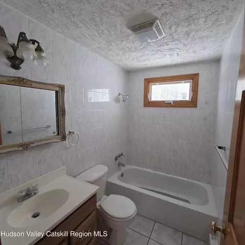 Bath - 233 Washington Rd, Copake, NY 12516 photo 1 of 1