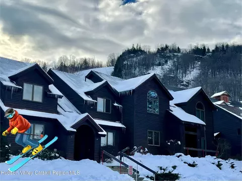 73 Liftside Dr #B4, Hunter, NY 12442