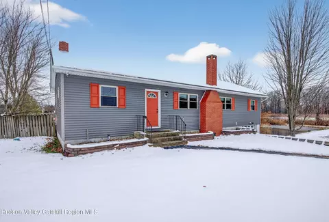 67 Picnic Woods Rd, Clintondale, NY 12515