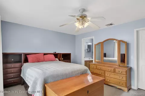 Bedroom - 15 Wright Ave, Hyde Park, NY 12538 photo 2 of 6