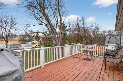 Exterior - 15 Wright Ave, Hyde Park, NY 12538 photo 3 of 4