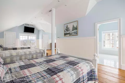 Bedroom - 351 N Settlement Rd, Ashland, NY 12407 photo 7 of 17