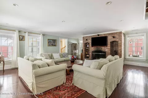 Living - 351 N Settlement Rd, Ashland, NY 12407 photo 2 of 3