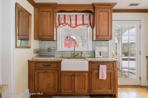 Kitchen - 351 N Settlement Rd, Ashland, NY 12407 photo 4 of 7