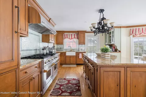 Kitchen - 351 N Settlement Rd, Ashland, NY 12407 photo 2 of 7