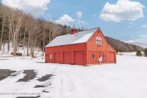Exterior - 351 N Settlement Rd, Ashland, NY 12407 photo 13 of 15