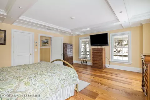 Bedroom - 351 N Settlement Rd, Ashland, NY 12407 photo 5 of 17