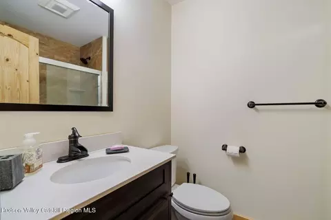 Bath - 78 Mitchell Hollow Rd, Windham, NY 12496 photo 6 of 8