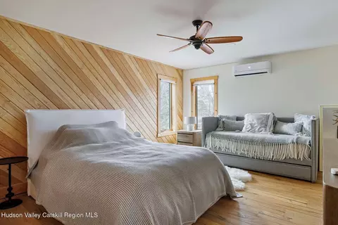 Bedroom - 78 Mitchell Hollow Rd, Windham, NY 12496 photo 4 of 12