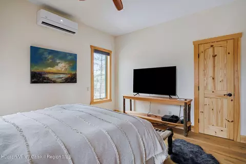 Bedroom - 78 Mitchell Hollow Rd, Windham, NY 12496 photo 3 of 12