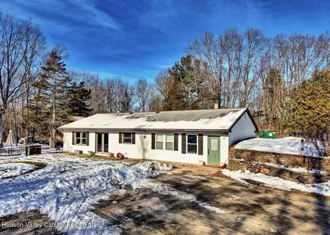 349 Gahbauer Rd #45, Hudson, NY 12534