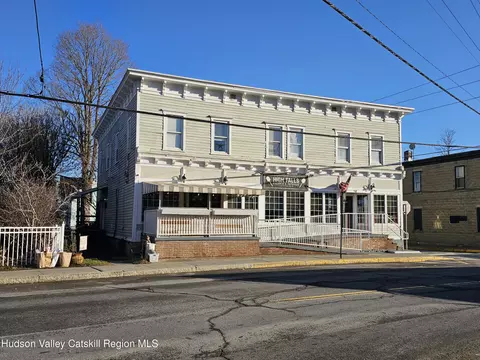94 Main St, Philmont, NY 12565