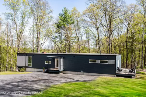 Exterior - 120 Cauterskill Ave, Catskill, NY 12414 photo 1 of 4