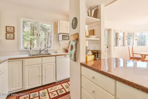 Kitchen - 91 Beaver Hill Rd, Windham, NY 12496 photo 2 of 2