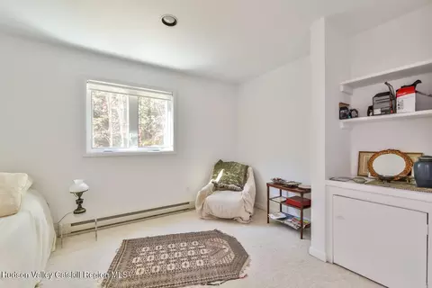 Bedroom - 91 Beaver Hill Rd, Windham, NY 12496 photo 3 of 4