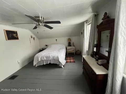 Bedroom - 105 Cauterskill Ave, Catskill, NY 12414 photo 1 of 5