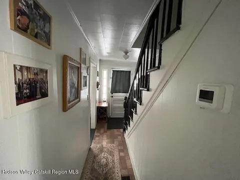 Entry Way - 105 Cauterskill Ave, Catskill, NY 12414 photo 1 of 5