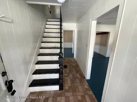 Entry Way - 105 Cauterskill Ave, Catskill, NY 12414 photo 5 of 5