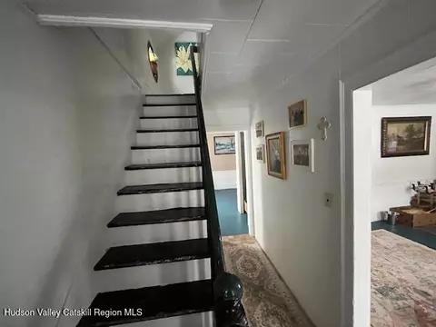 Entry Way - 105 Cauterskill Ave, Catskill, NY 12414 photo 3 of 5