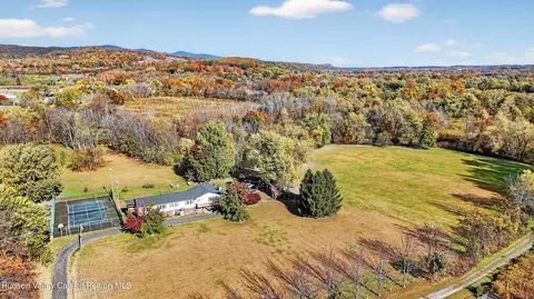 131 Barbarossa Ln, Kingston, NY 12401
