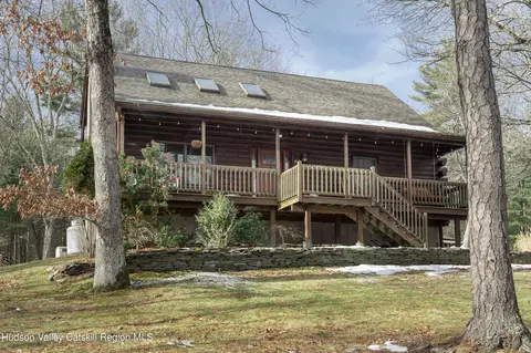 343 Decker Rd, Glen Spey, NY 12737