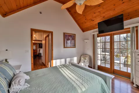 Bedroom - 730 Mill St, Windham, NY 12496 photo 3 of 6