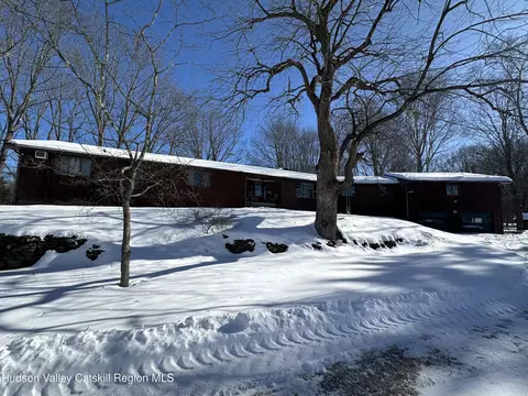 38 Bethel Ridge Rd, Catskill, NY 12414