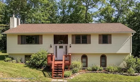 6586 Route 32, Cairo, NY 12413