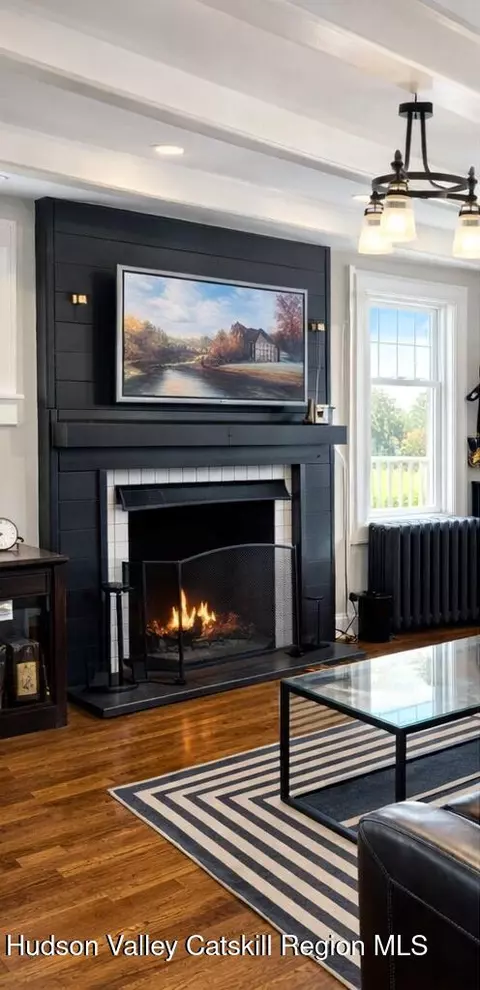 Living - 30 Old Post Rd N, Red Hook, NY 12571 photo 2 of 4