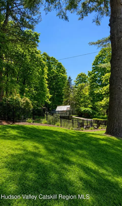 Exterior - 30 Old Post Rd N, Red Hook, NY 12571 photo 3 of 4