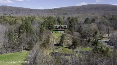 37 Notch View Rd, Prattsville, NY 12468