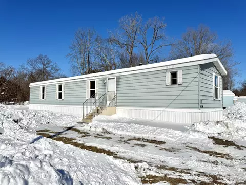 1750 Route 23b #13, Leeds, NY 12451