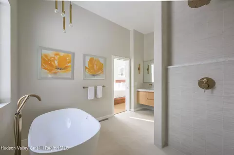 Bath - 31 Windham Farms Rd, Windham, NY 12496 photo 2 of 6