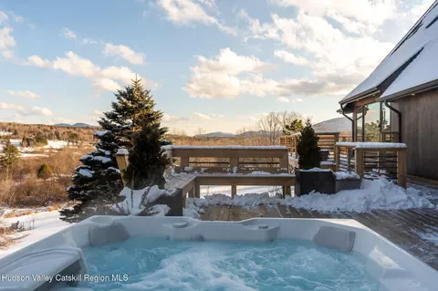 Exterior - 206 Siam Rd, Windham, NY 12496 photo 4 of 5