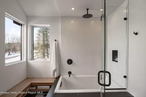 Bath - 206 Siam Rd, Windham, NY 12496 photo 2 of 3