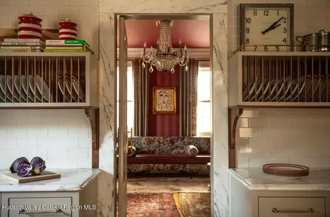 Entry Way - 34 Broad St, Kinderhook, NY 12106 photo 3 of 8