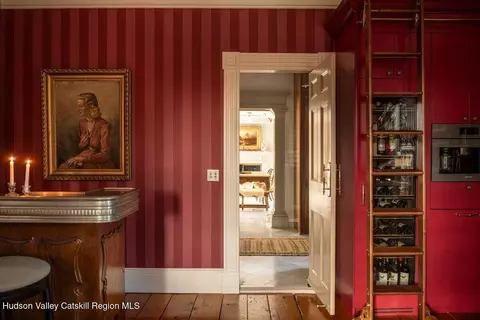 Entry Way - 34 Broad St, Kinderhook, NY 12106 photo 4 of 8