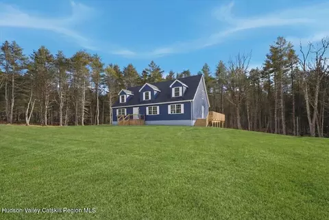 196 Fawn Hill Rd, Prattsville, NY 12468